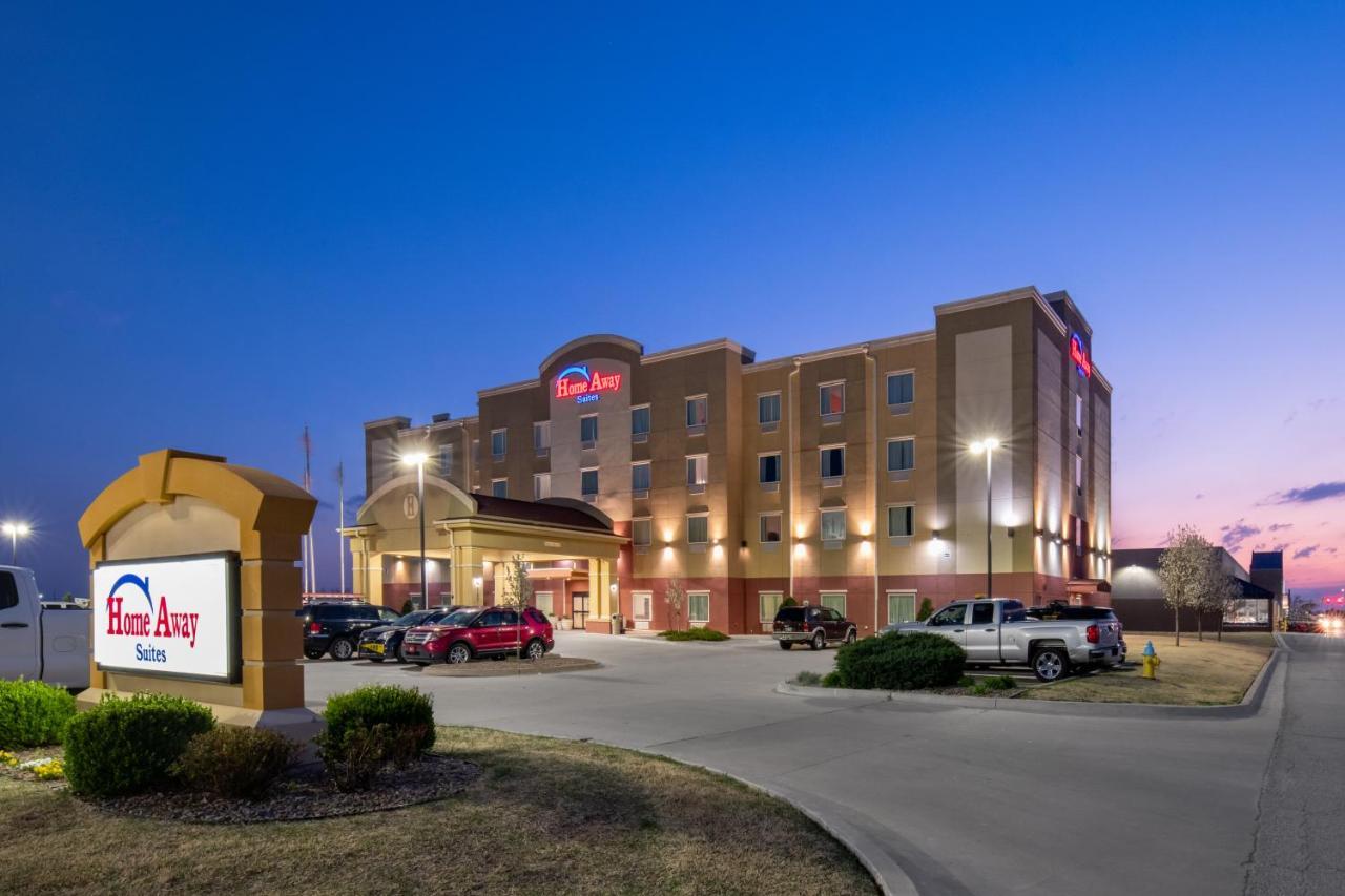 Home Away Kitchen Suites Enid Exterior foto